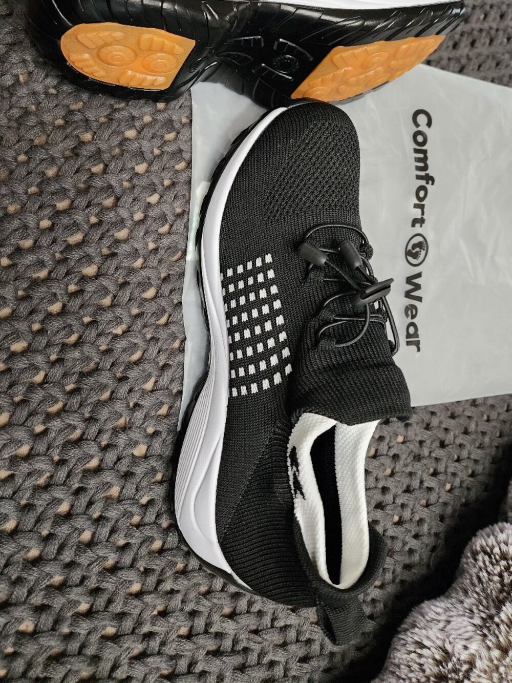 Never Worn Women's ComfortWear Shoes - Size 10